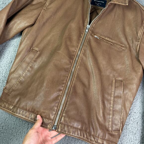 Abercrombie & Fitch Vegan Leather Zip Jacket Mens M Brown Cropped Quilted Lined - Picture 4 of 9